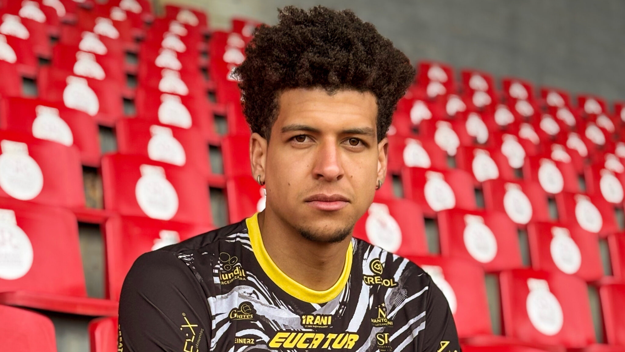 FC Cascavel anuncia goleiro Sidnei como novo reforço para a temporada FC Cascavel anuncia goleiro Sidnei como novo reforço para a temporada