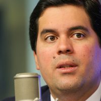 Partidos punem ministros do Esporte e Turismo por desobediência Imagem referente a Partidos punem ministros do Esporte e Turismo por desobediência