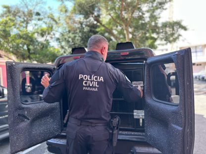 Jovem que tentou estuprar mulher em banheiro de posto de combustíveis é preso pela Polícia Civil Imagem referente a Jovem que tentou estuprar mulher em banheiro de posto de combustíveis é preso pela Polícia Civil