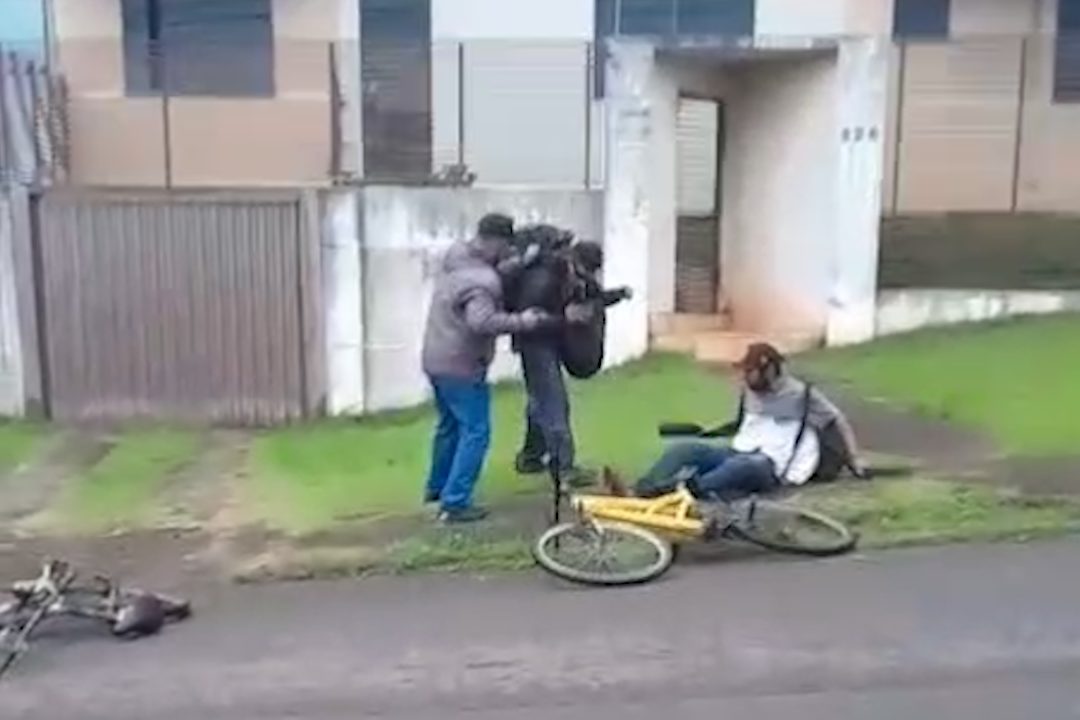 Vídeo mostra Policial Madril prendendo ladrões com cabos furtados