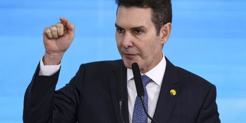 Mais de 12 mil favelas passam a ter CEP Imagem referente a Mais de 12 mil favelas passam a ter CEP