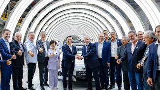 Nova fábrica de carros elétricos mostra confiança no Brasil, diz Lula Nova fábrica de carros elétricos mostra confiança no Brasil, diz Lula