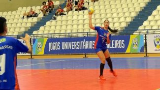 Estudantes-atletas conciliam múltiplas tarefas para seguir no esporte Estudantes-atletas conciliam múltiplas tarefas para seguir no esporte