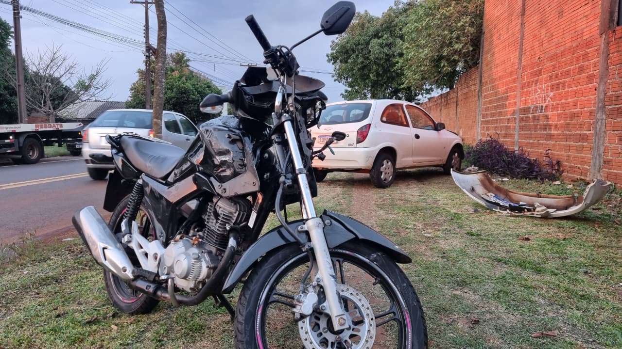 Homem, de 57 anos, tem múltiplos ferimentos após colisão no Cascavel Velho