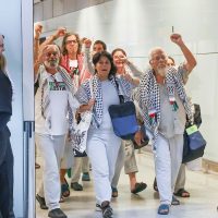 Flotilha: brasileiros relatam torturas causadas por forças israelenses Imagem referente a Flotilha: brasileiros relatam torturas causadas por forças israelenses