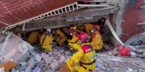 Imagem referente a Forte terremoto de magnitude 7,4 atinge Filipinas