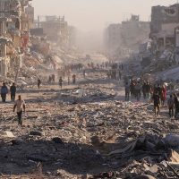 Moradores de Gaza voltam para casas destruídas Imagem referente a Moradores de Gaza voltam para casas destruídas