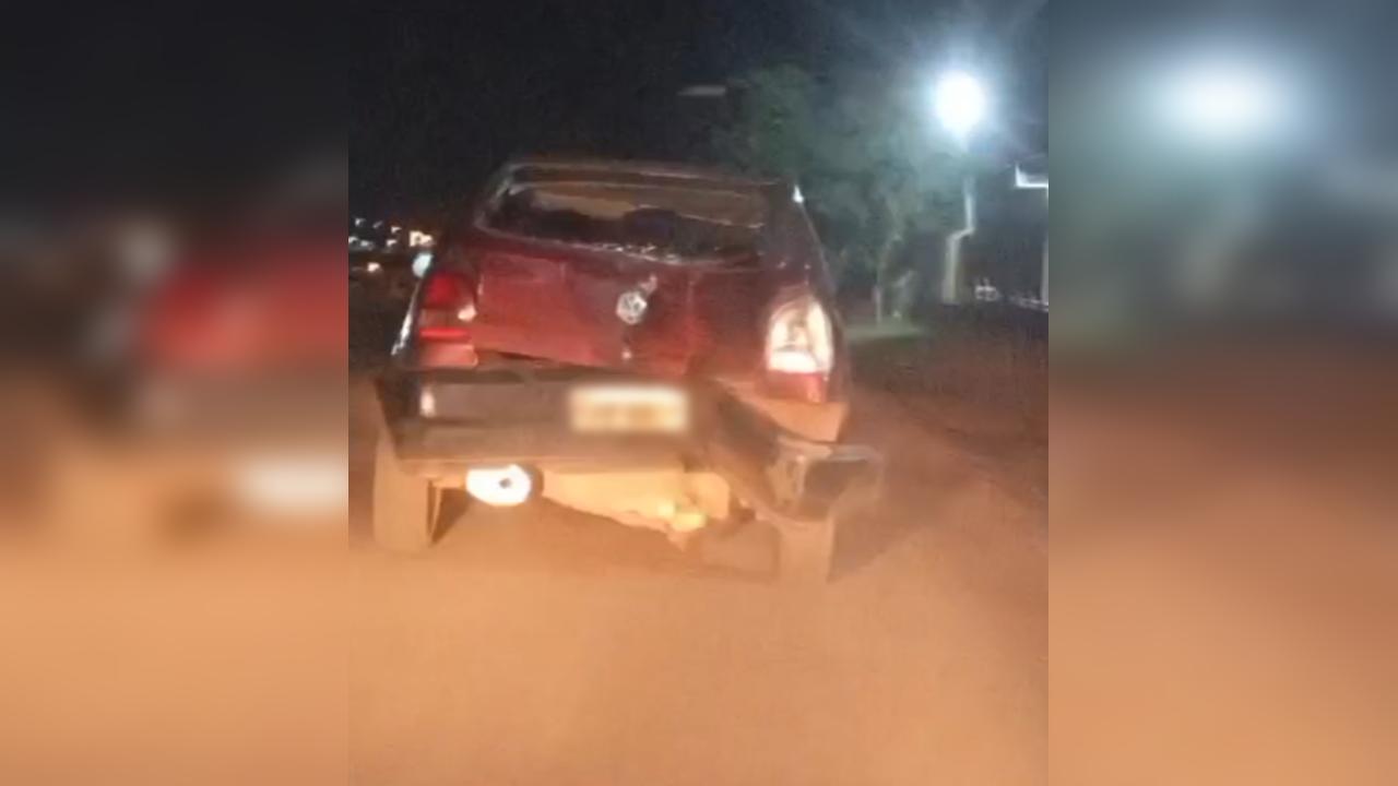 Com traseira amassada, carro envolvido em acidente na BR-369 é flagrado deixando o local Com traseira amassada, carro envolvido em acidente na BR-369 é flagrado deixando o local