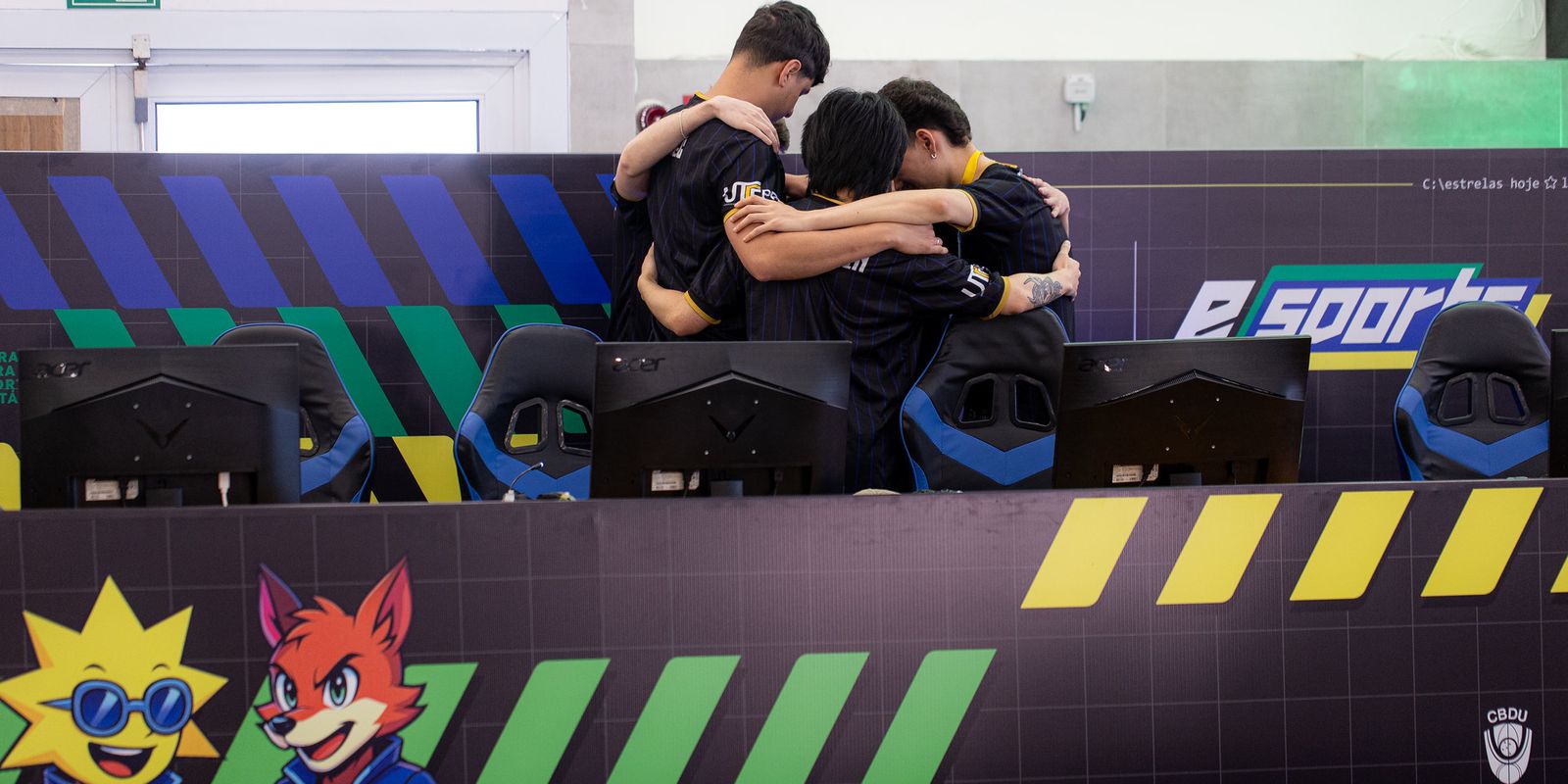 E-sports no JUBs: atletas avaliam prós e contras da profissionalização E-sports no JUBs: atletas avaliam prós e contras da profissionalização