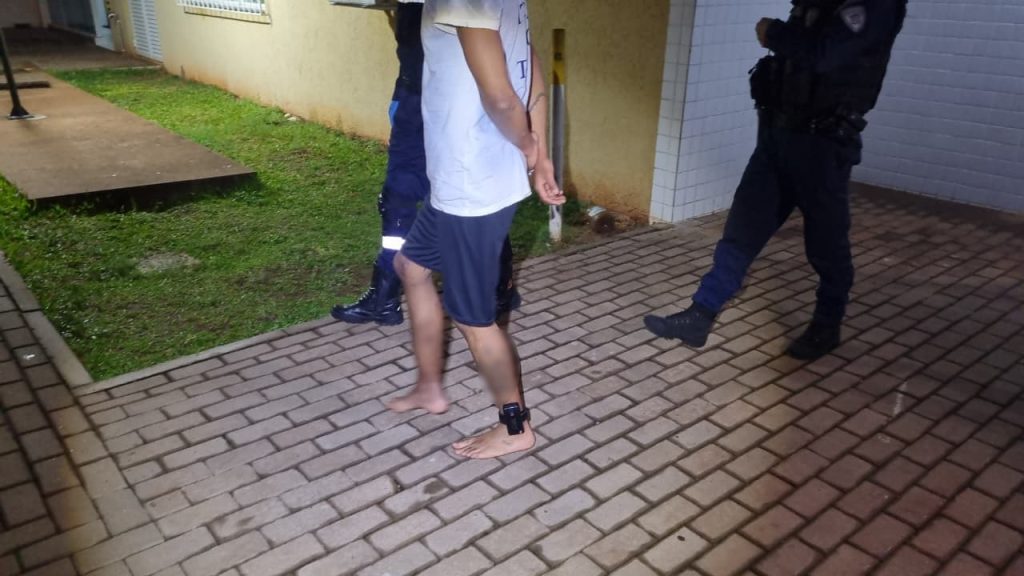 Rapaz de 29 anos é detido por violência doméstica na Região Norte