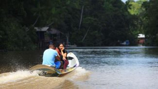 Turismo muda vida de morador da Ilha do Combu Turismo muda vida de morador da Ilha do Combu