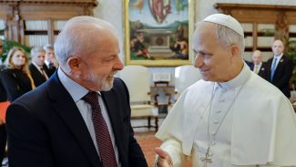 Lula se reúne com papa Leão XIV, pela primeira vez, no Vaticano Lula se reúne com papa Leão XIV, pela primeira vez, no Vaticano