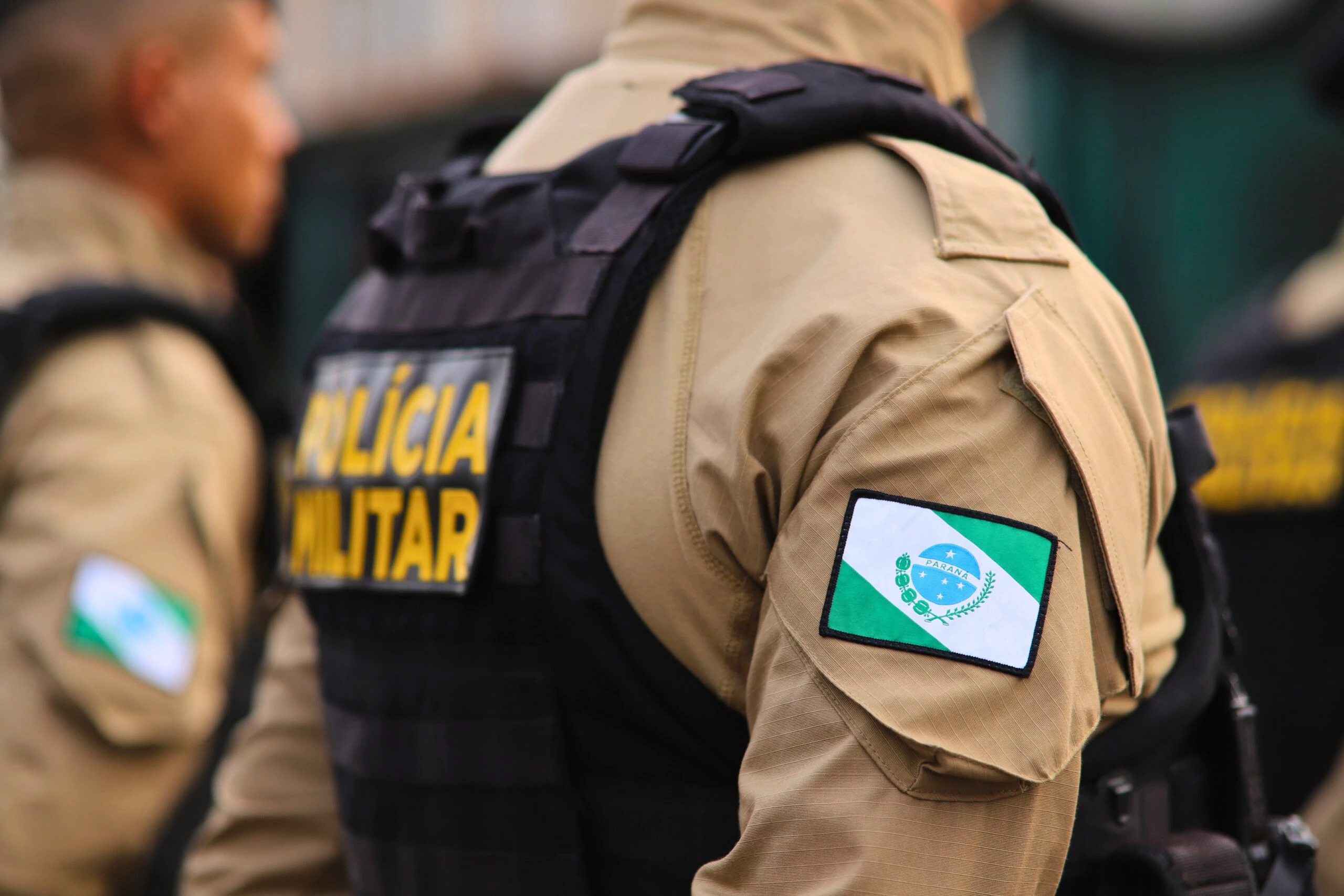 Cusparada em policial leva à condenação por desacato em Cascavel Cusparada em policial leva à condenação por desacato em Cascavel