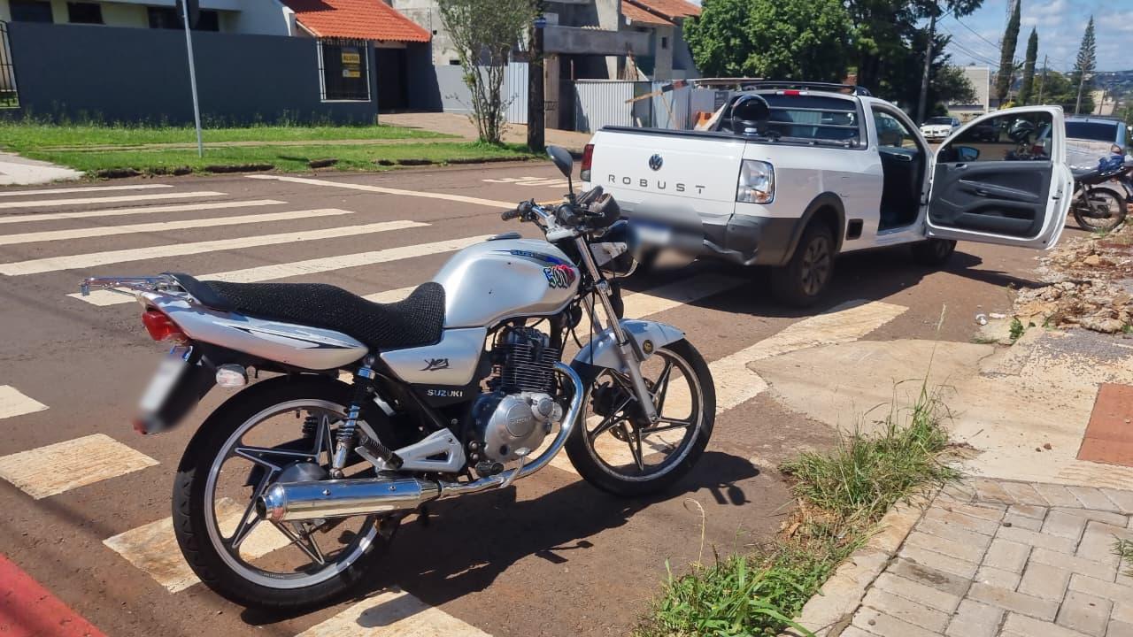 Acidente entre moto e carro é registrado no Maria Luiza
