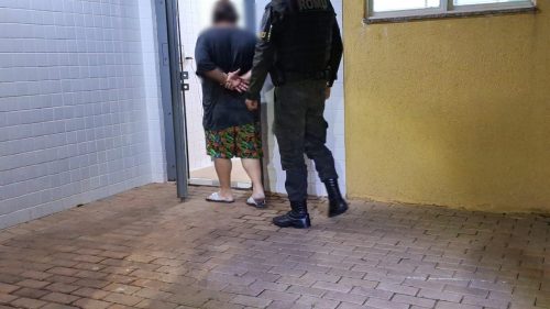 Imagem referente a Marido tenta esfaquear esposa após 22 anos de casamento em Cascavel