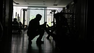 Incêndio em subestação provoca apagão na madrugada em todas as regiões