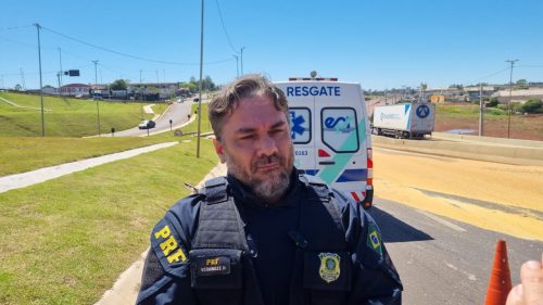 “Velocidade alterada” comenta PRF sobre possível causa de tombamento no Trevo Cataratas Imagem referente a “Velocidade alterada” comenta PRF sobre possível causa de tombamento no Trevo Cataratas