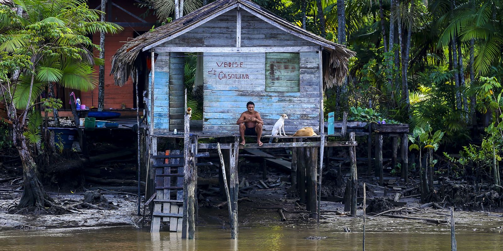 Povos da floresta sofrem mais com o clima, diz líder extrativista Povos da floresta sofrem mais com o clima, diz líder extrativista