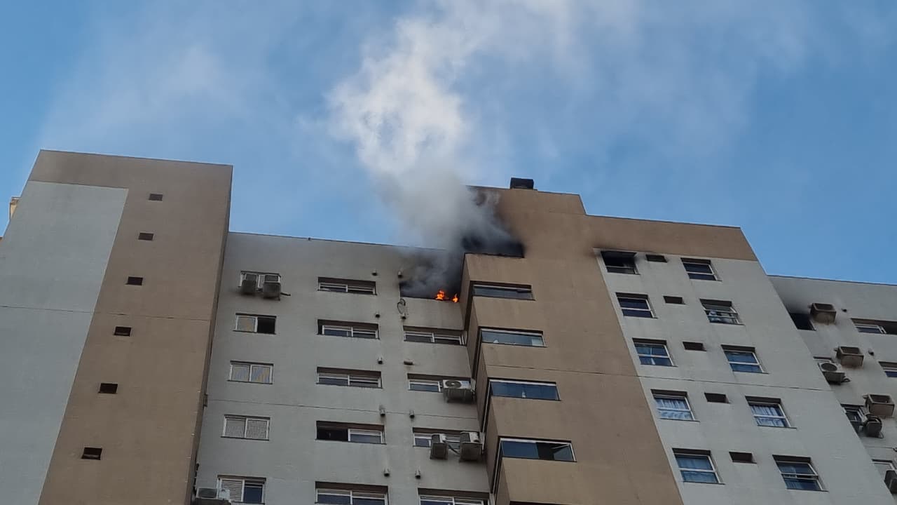 Sueli Vieira dos Reis recebe alta após incêndio no bairro Country em Cascavel