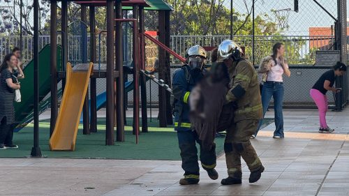 Vítima que sofreu queimaduras graves em incêndio no Country é transferida para Londrina Imagem referente a Vítima que sofreu queimaduras graves em incêndio no Country é transferida para Londrina