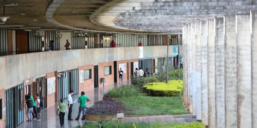 Imagem referente a Governo cria mais de 6,7 mil vagas na rede federal de ensino superior