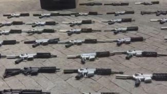 Operação desarticula organização que produzia armas para facções do RJ Operação desarticula organização que produzia armas para facções do RJ