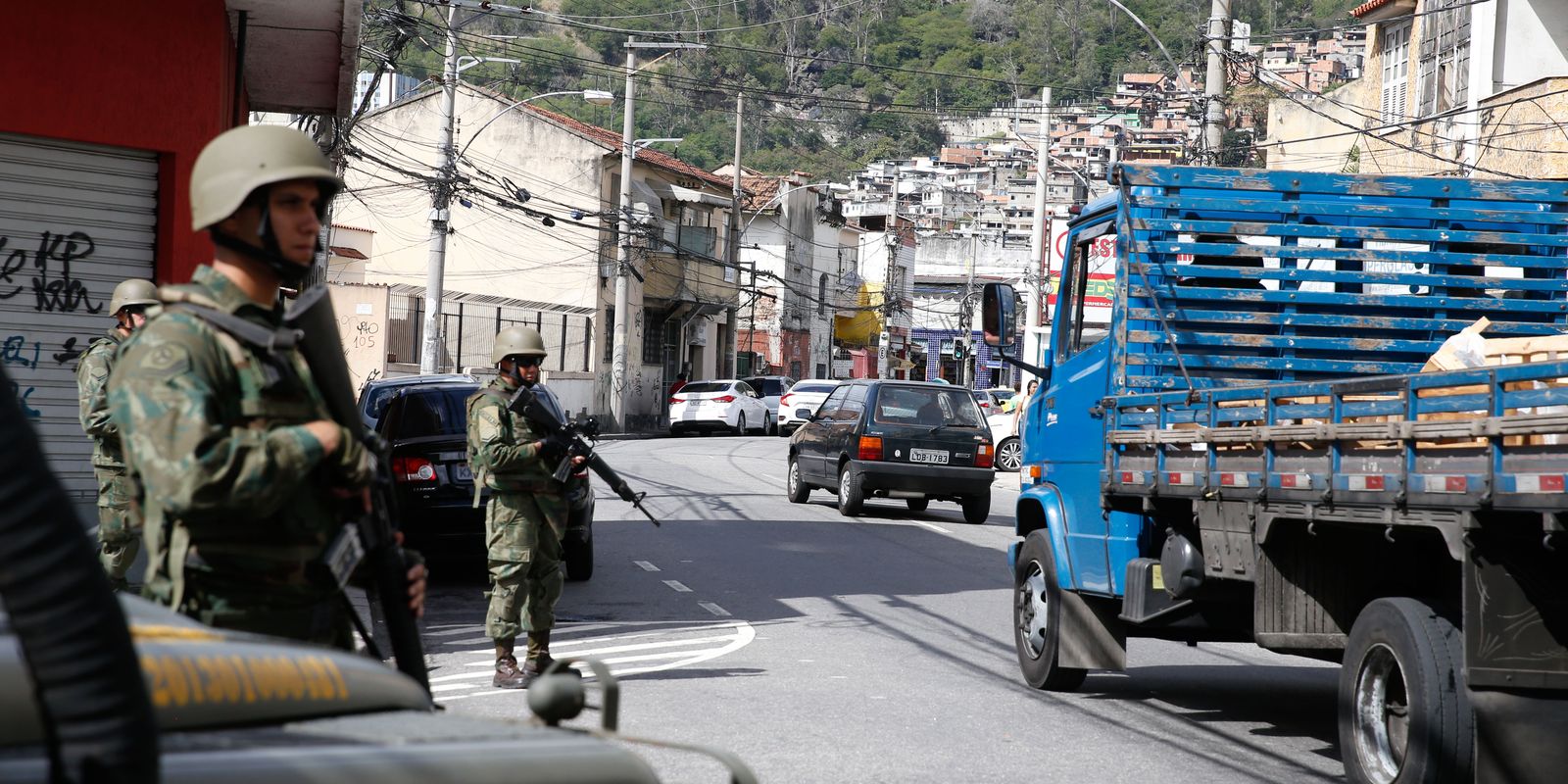 Rio apresentará plano para recuperar territórios ocupados pelo crime Rio apresentará plano para recuperar territórios ocupados pelo crime