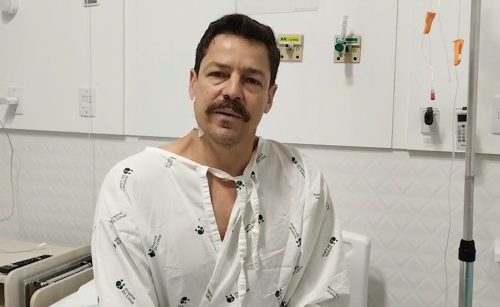 Herói: No hospital, Sargento Migliorini fala sobre resgate a moradora no incêndio: “espero que ela esteja bem” Imagem referente a Herói: No hospital, Sargento Migliorini fala sobre resgate a moradora no incêndio: “espero que ela esteja bem”