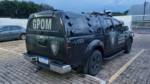 Imagem referente a Homem se tranca no banheiro de bar, mas é detido pela GM em Cascavel; Entenda o caso