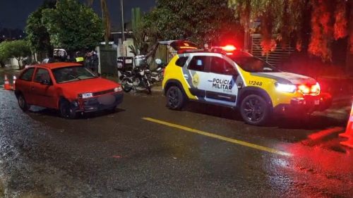 Motorista é preso por embriaguez após causar acidente no Jardim Padovani Imagem referente a Motorista é preso por embriaguez após causar acidente no Jardim Padovani