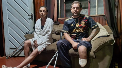 Passando dificuldades, casal que quase perdeu a vida em grave acidente precisa de ajuda Imagem referente a Passando dificuldades, casal que quase perdeu a vida em grave acidente precisa de ajuda