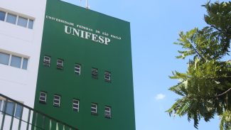 Polícia Federal faz operação em Santos contra ameaças à Unifesp Polícia Federal faz operação em Santos contra ameaças à Unifesp