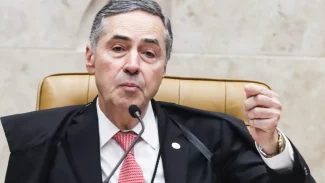 Barroso pede retomada do julgamento sobre descriminalização do aborto Barroso pede retomada do julgamento sobre descriminalização do aborto