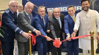 Brasil e Índia fazem acordos em tecnologia, defesa e aeronáutica