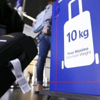 Aéreas terão que explicar mudanças na cobrança de bagagens de mão Imagem referente a Aéreas terão que explicar mudanças na cobrança de bagagens de mão