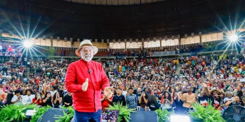 Governo anuncia investimento de R$ 108 milhões em cursinhos populares Imagem referente a Governo anuncia investimento de R$ 108 milhões em cursinhos populares