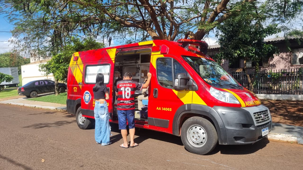 Homem corta parte da barriga ao ser atingido por serra da Makita Homem corta parte da barriga ao ser atingido por serra da Makita