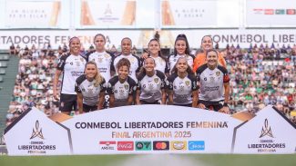 Libertadores: Corinthians faz história com tricampeonato consecutivo Libertadores: Corinthians faz história com tricampeonato consecutivo