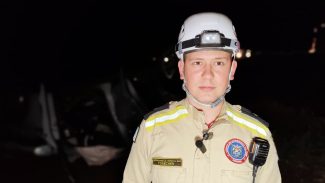 Aspirante do corpo de bombeiros detalha capotamento de Porsche na BR-467 Aspirante do corpo de bombeiros detalha capotamento de Porsche na BR-467