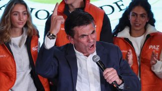 Lula parabeniza presidente eleito da Bolívia, Rodrigo Paz Lula parabeniza presidente eleito da Bolívia, Rodrigo Paz