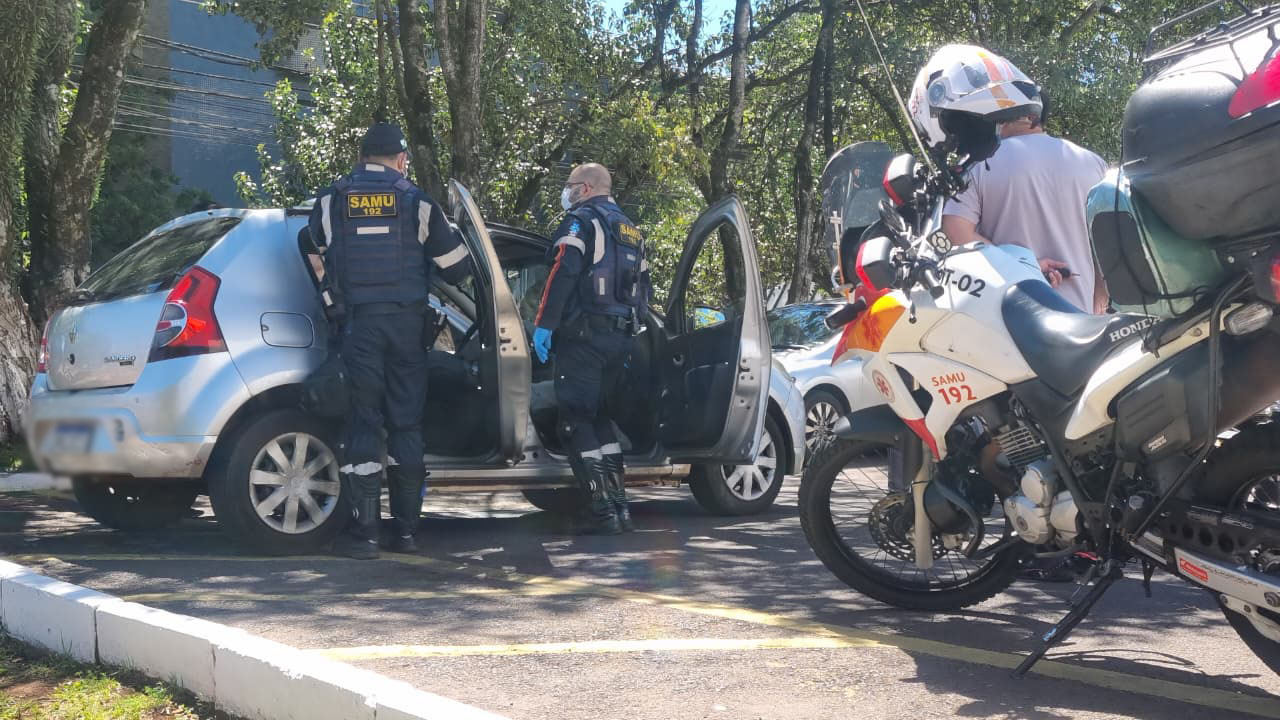 Doador de sangue passa mal em estacionamento da Havan em Cascavel e é socorrido pelo GMAU