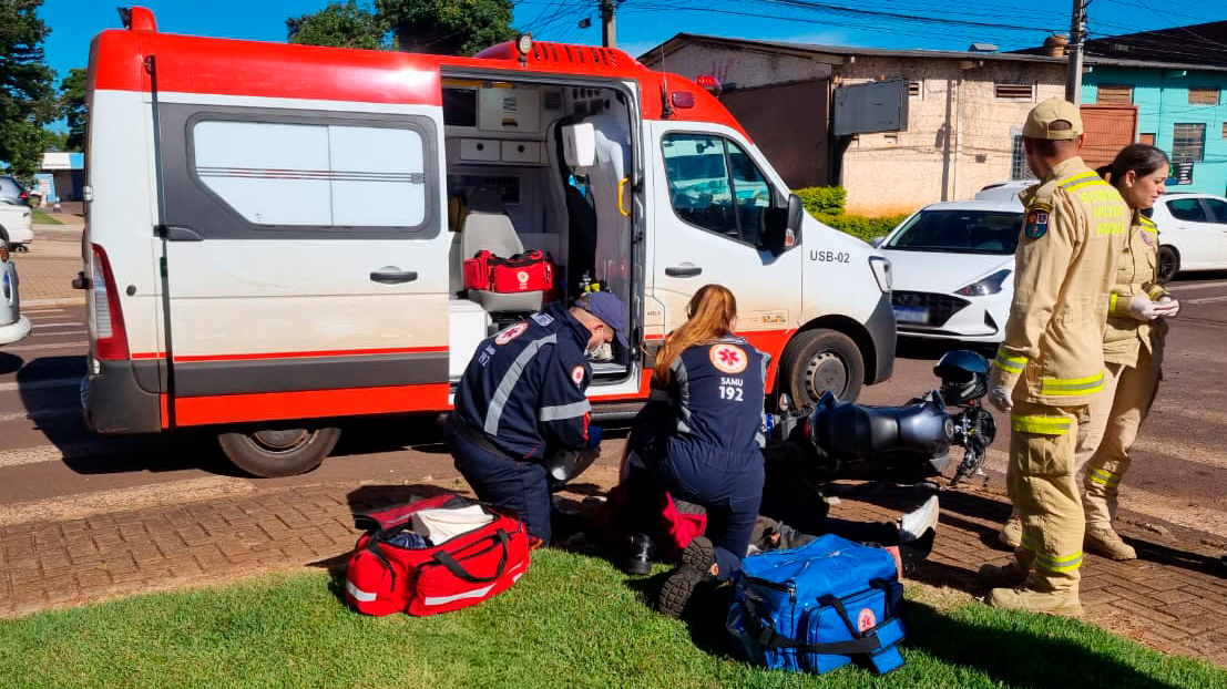 Motociclista fica ferido em colisão entre Honda CG e HB20 na rua Jorge Lacerda
