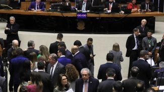 Câmara aprova projeto que tipifica o crime de domínio de cidades