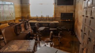 Comunidades ajudam a reconstruir escolas resilientes a crise climática