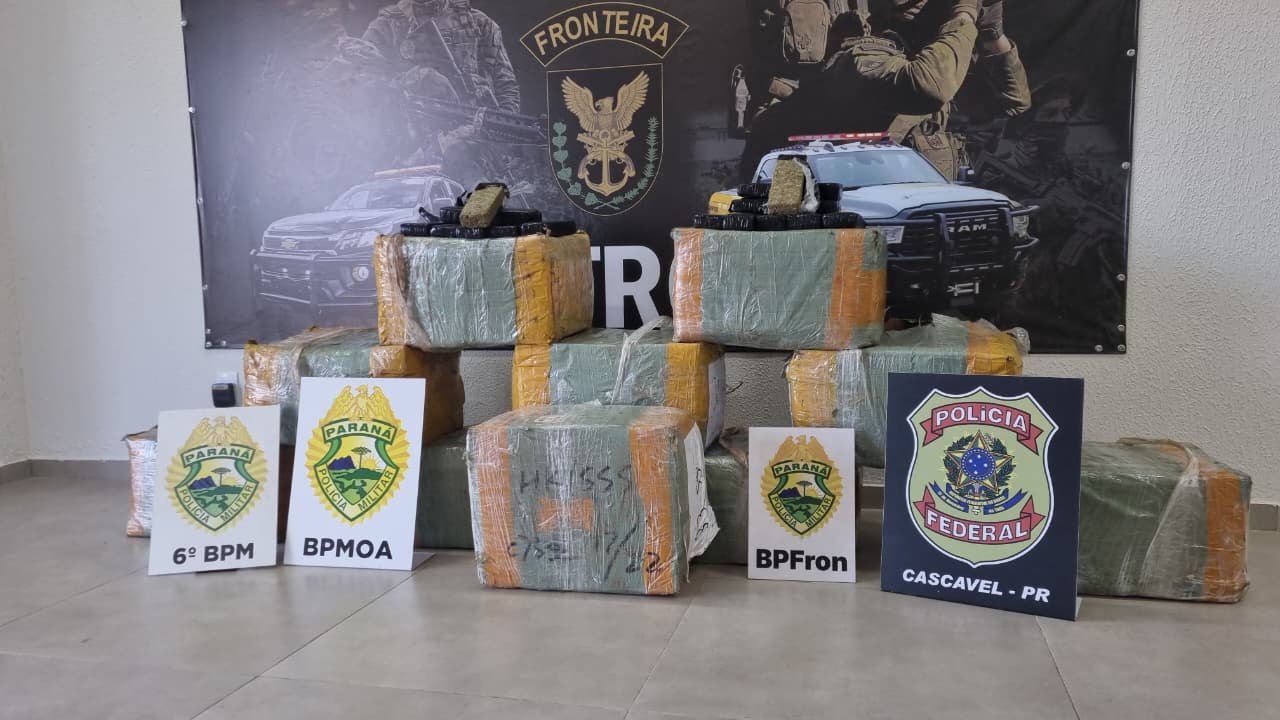 Operação conjunta da PM e PF apreende 350 kg de maconha em Cascavel