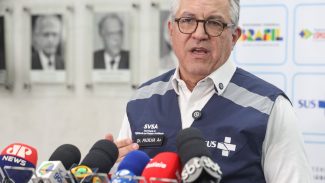 Governo anuncia apoio a pacientes e serviços que oferecem radioterapia Governo anuncia apoio a pacientes e serviços que oferecem radioterapia