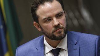 Projetos de lei renderão ao governo o mesmo que MP alternativa a IOF Projetos de lei renderão ao governo o mesmo que MP alternativa a IOF