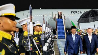 Lula visita Sudeste Asiático para ampliar relação política e comercial Lula visita Sudeste Asiático para ampliar relação política e comercial