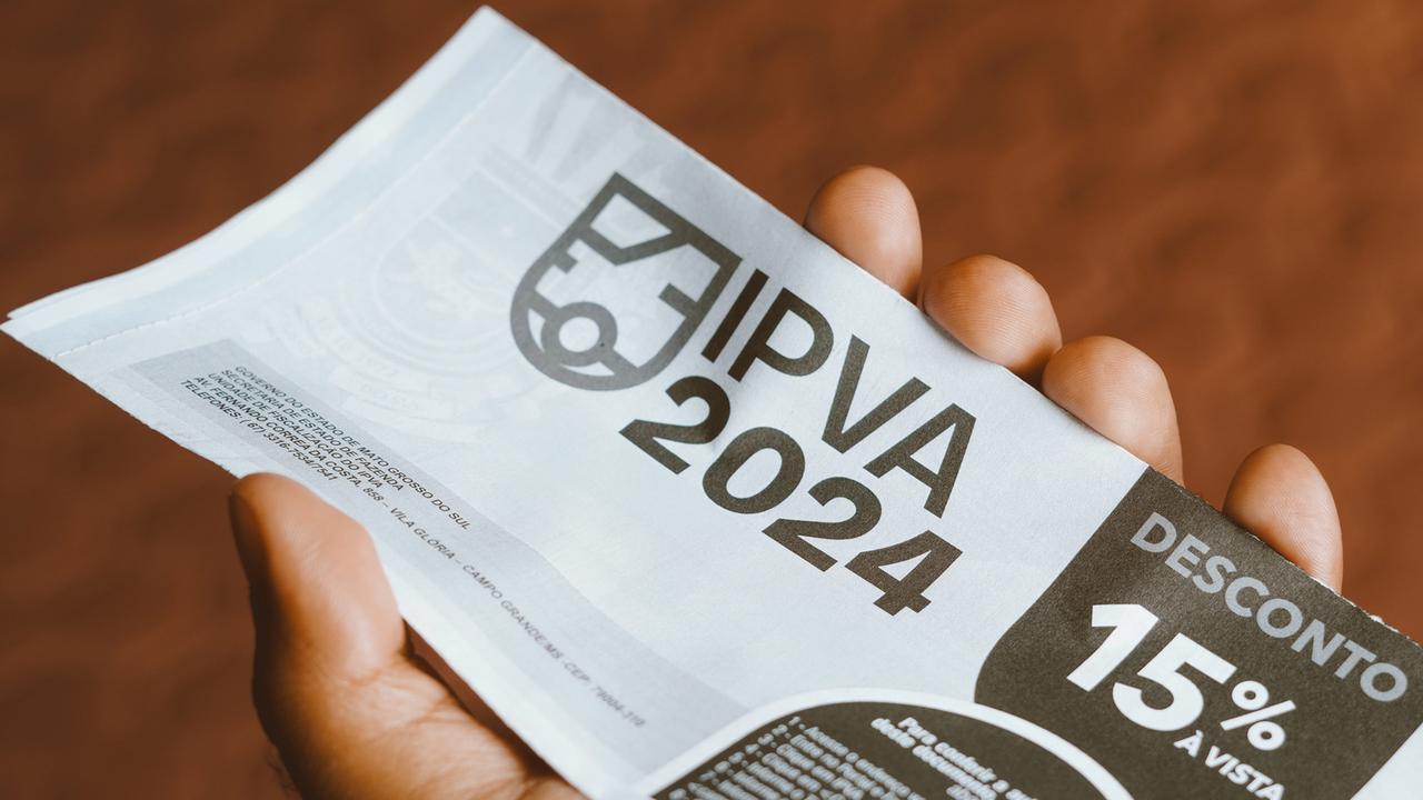 Autista não precisa pagar IPVA: saiba se seu carro dá direito ao benefício