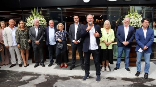 Festval inaugura nova unidade no Juvevê, em Curitiba